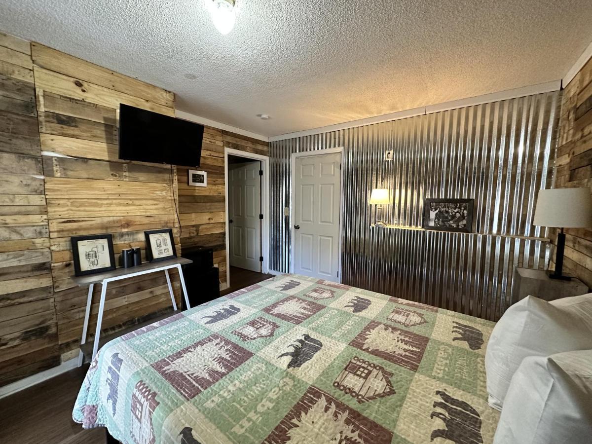 גטלינבורג Ski Mountain Lodge מראה חיצוני תמונה